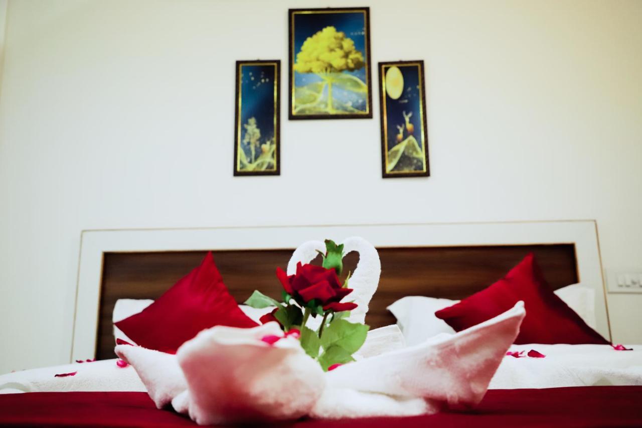 Hotel Srp Рішикеш Екстер'єр фото